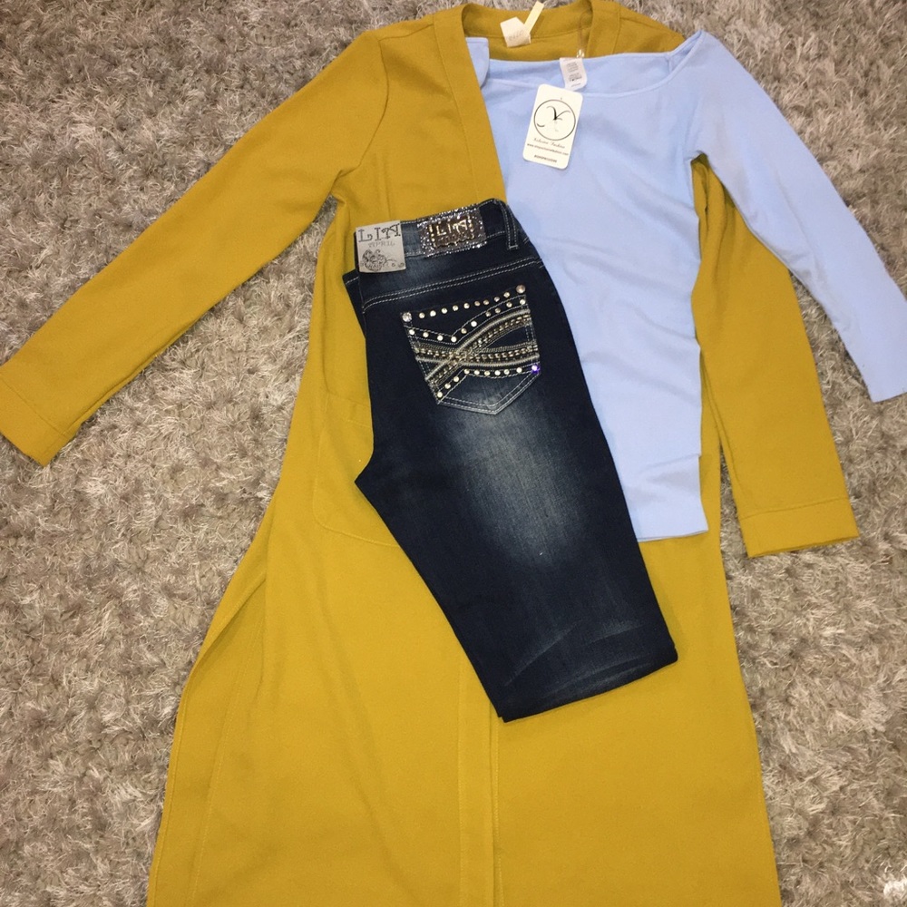 Women's new clothes small muster top one size 5